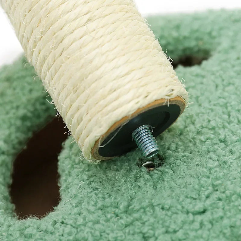 Petit jouet en sisal pour chat